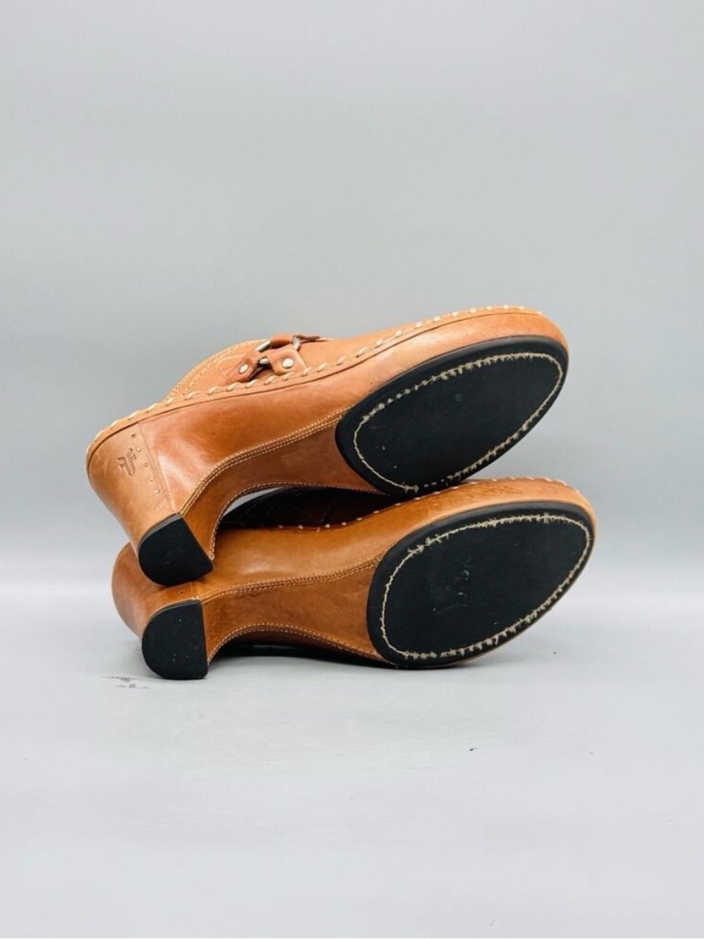 love these! Frye Leather Mules - Picture 6 of 11